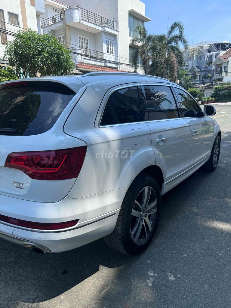Audi Q7 2012 - ảnh 4