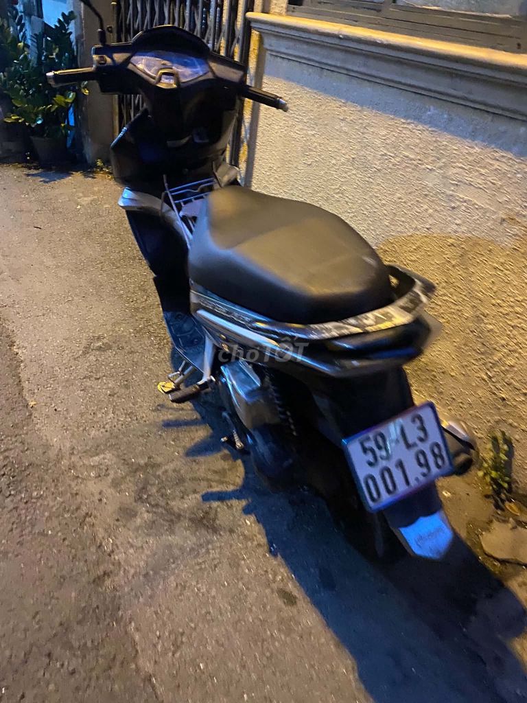 Honda Air Blade 2010 - ảnh 1
