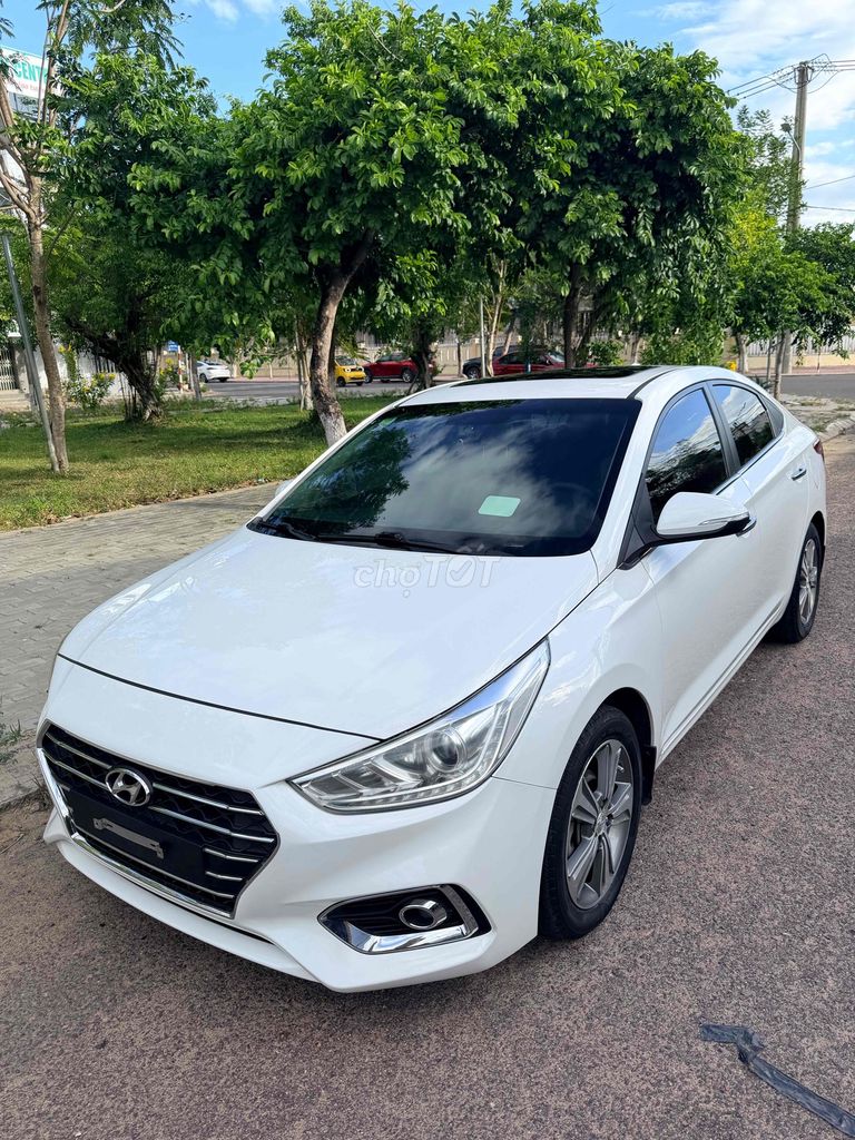 Hyundai Accent - ảnh 2