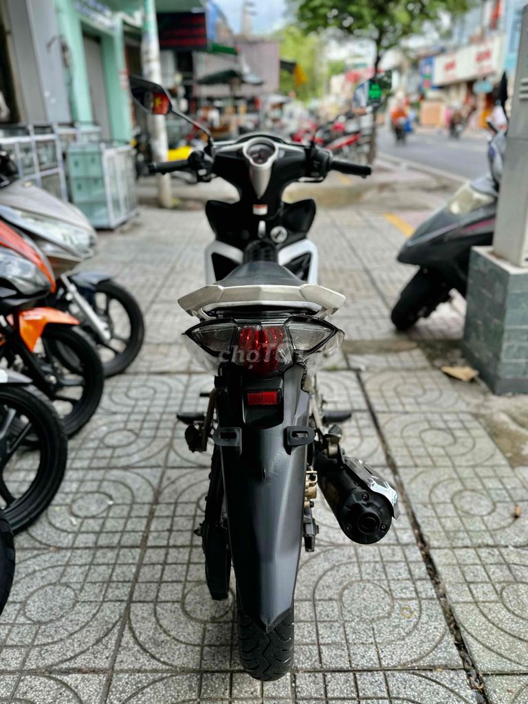Yamaha Exciter 2011 - ảnh 2