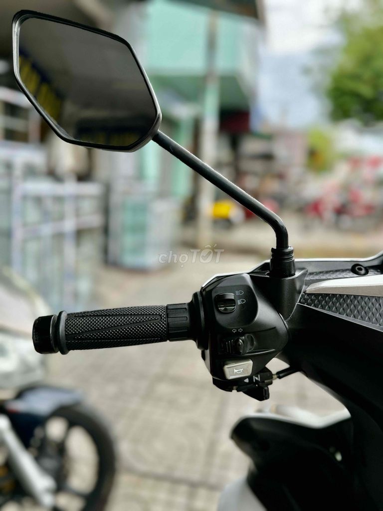Yamaha Exciter 2011 - ảnh 3