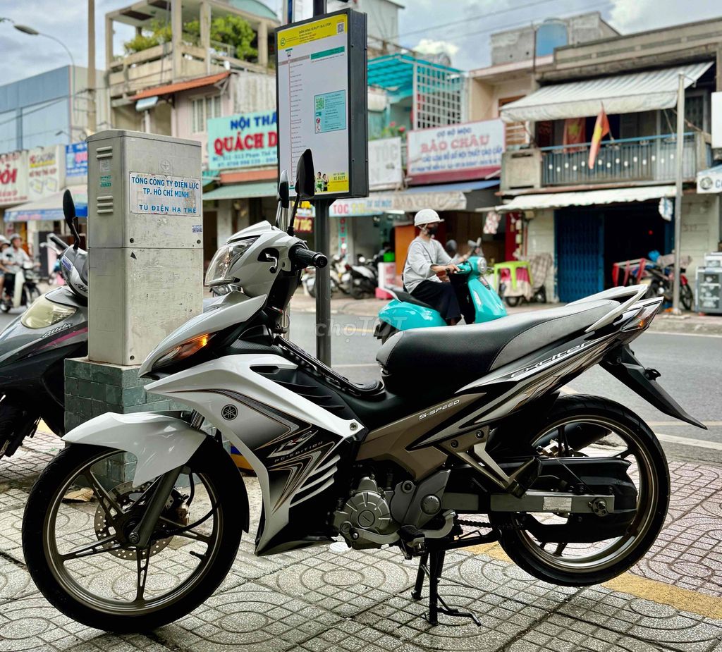 Yamaha Exciter 2011 - ảnh 4
