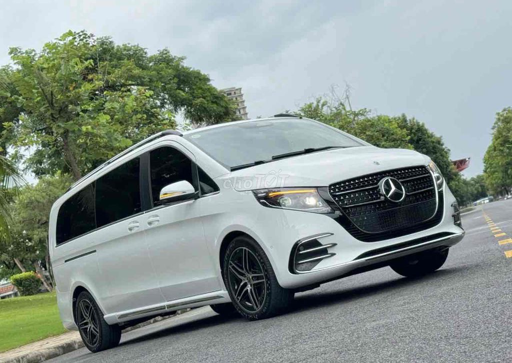 Mercedes-Benz 2026 - ảnh 2
