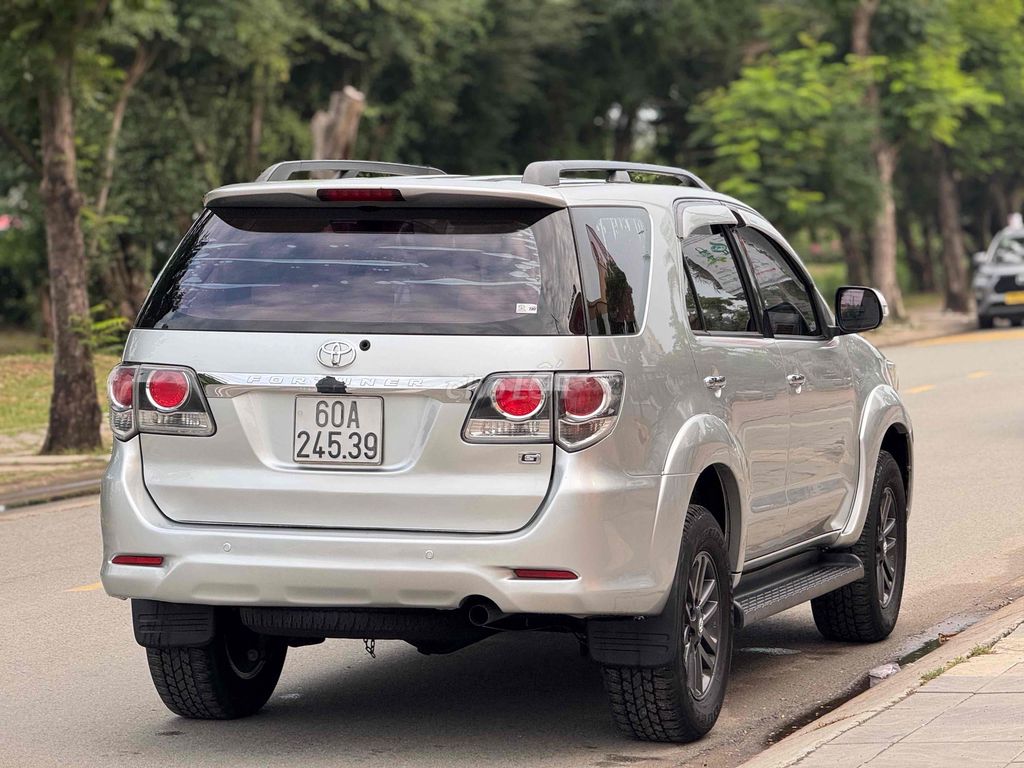 Toyota Fortuner 2015 - ảnh 5