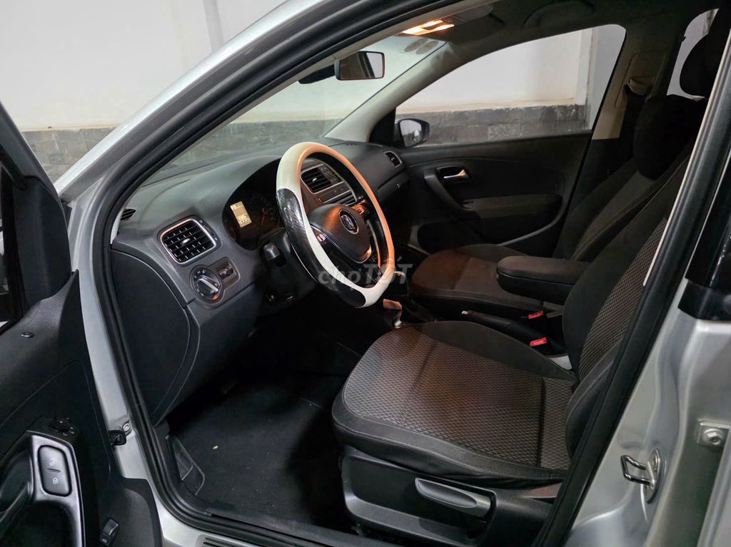 Volkswagen Polo 2016 - ảnh 1