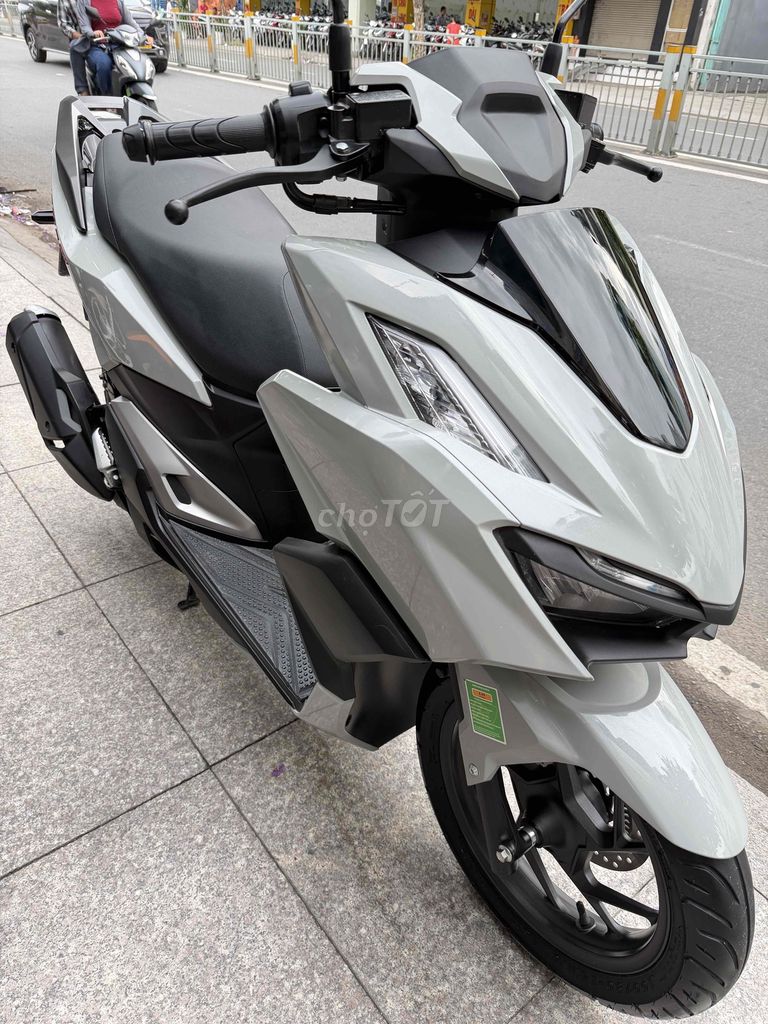 Vario 2025 - ảnh 2