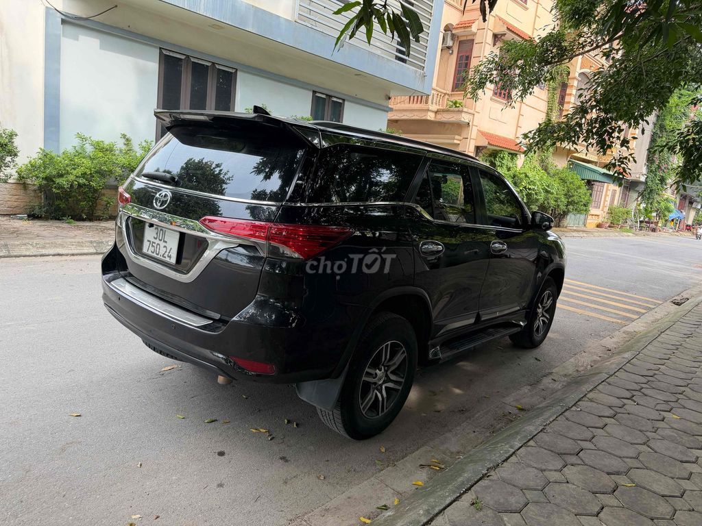 Toyota Fortuner 2024 - ảnh 2