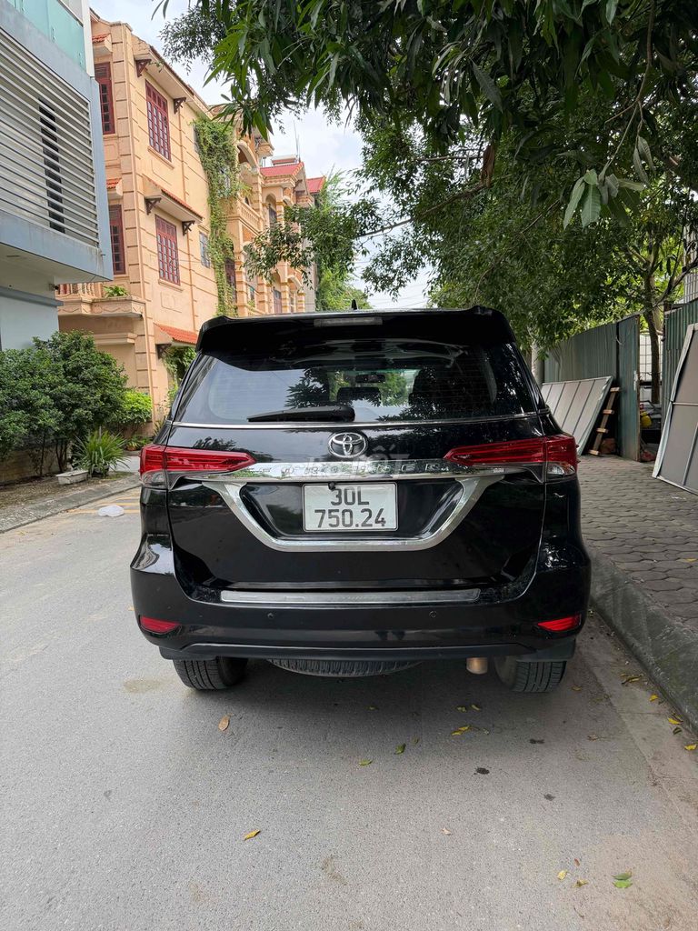 Toyota Fortuner 2024 - ảnh 3
