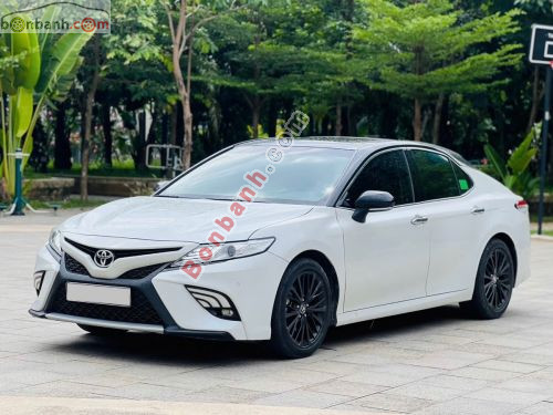 Toyota Camry 2.5Q 2019 - ảnh 2