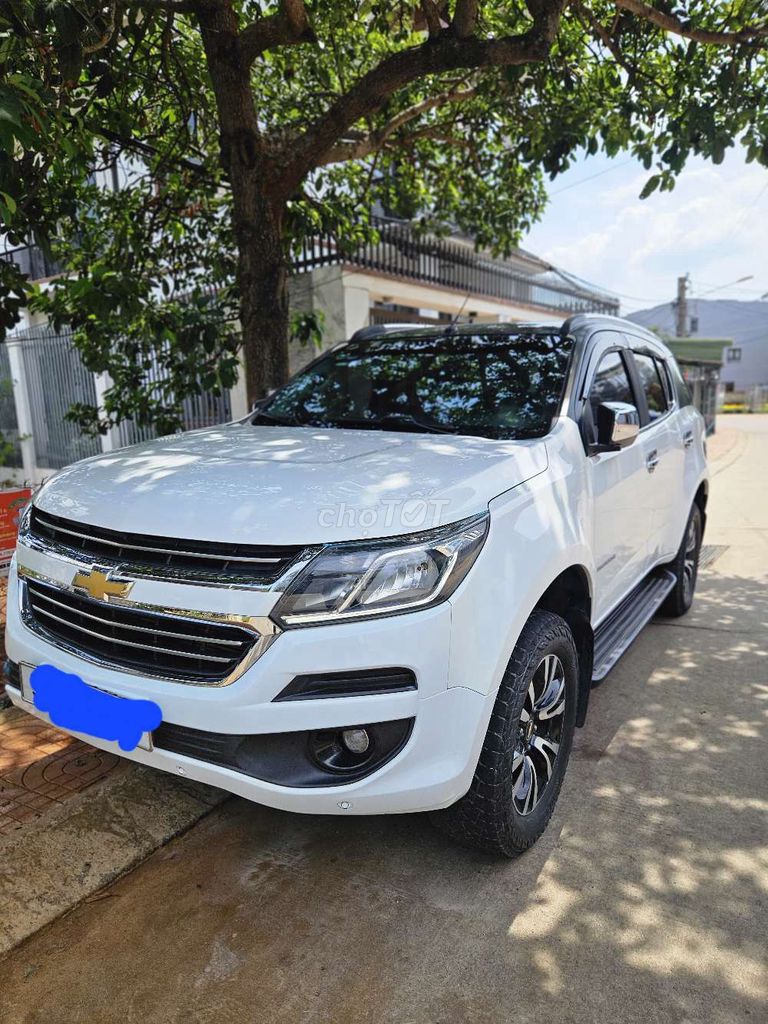 Chevrolet Trailblazer - ảnh 1