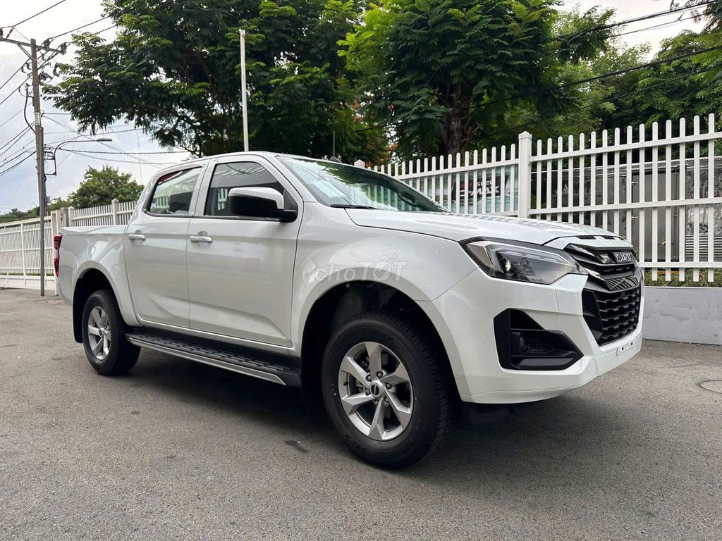 Isuzu 2026 - ảnh 2