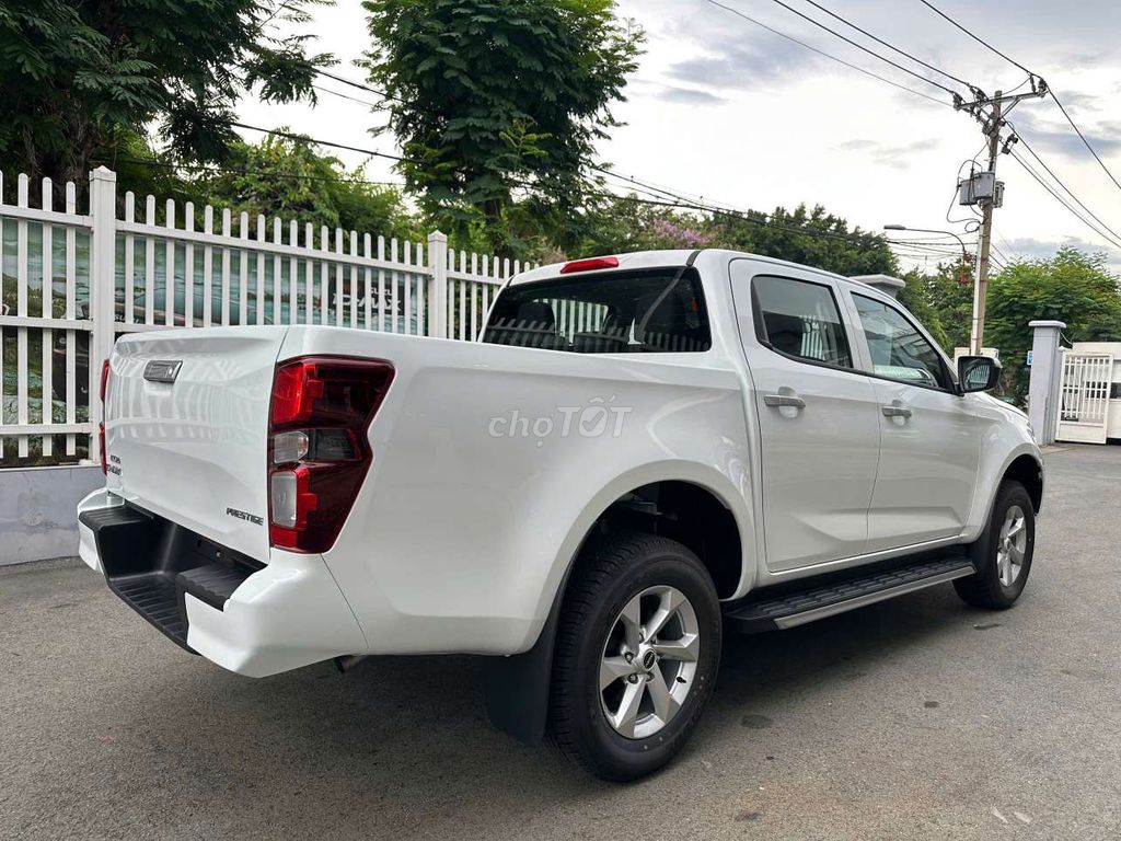 Isuzu 2026 - ảnh 4