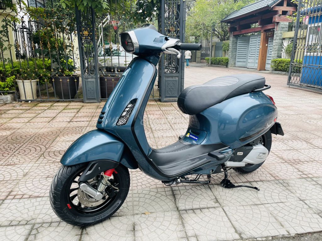 Piaggio Vespa 2018 - ảnh 1