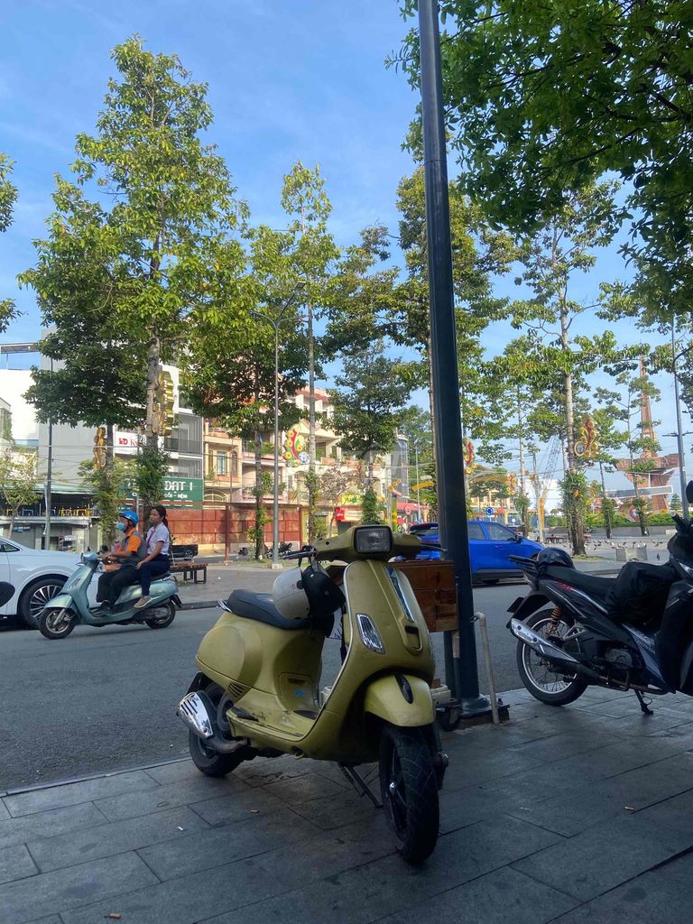 Piaggio Vespa 2013 - ảnh 2