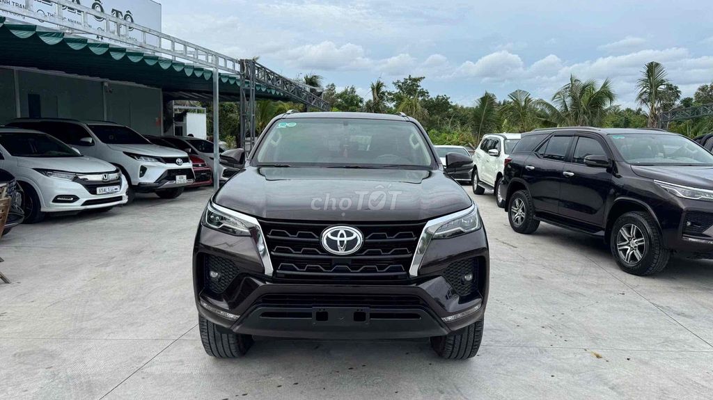 Toyota Fortuner 2022 - ảnh 3