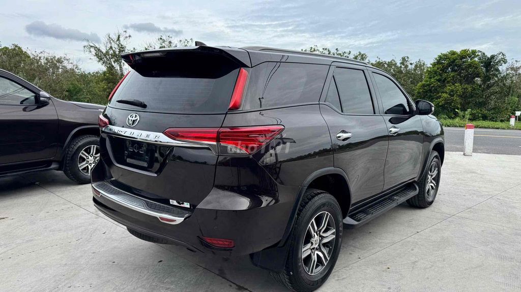 Toyota Fortuner 2022 - ảnh 4