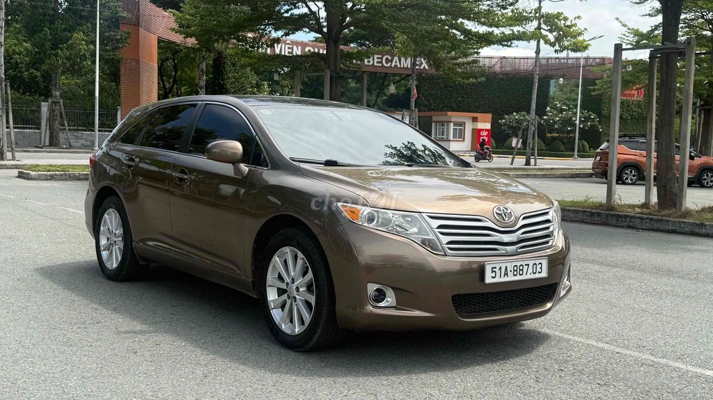 Toyota Venza 2009 - ảnh 2