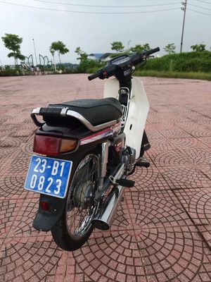 Honda Dream 2000 - ảnh 1