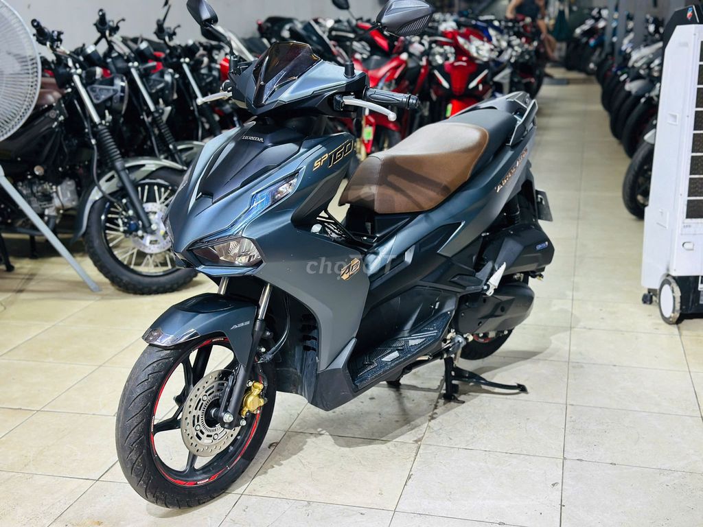 Honda Air Blade 2022 - ảnh 1