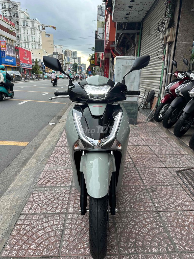 Honda SH 2018 - ảnh 3