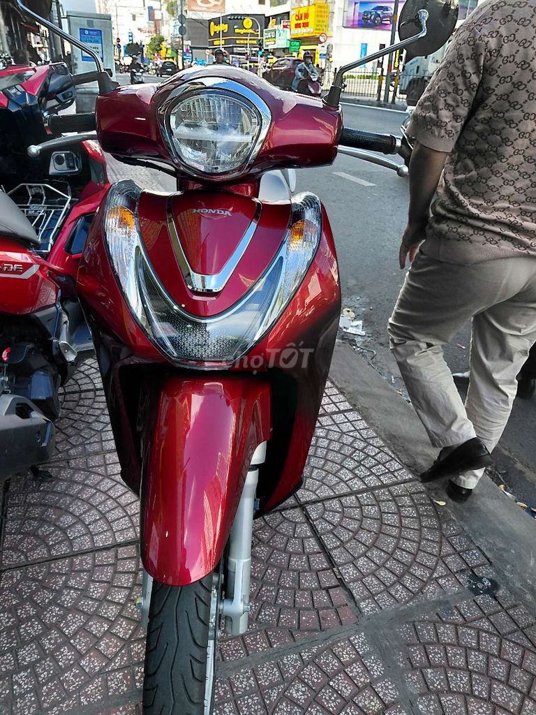 Honda SH Mode 2024 - ảnh 1
