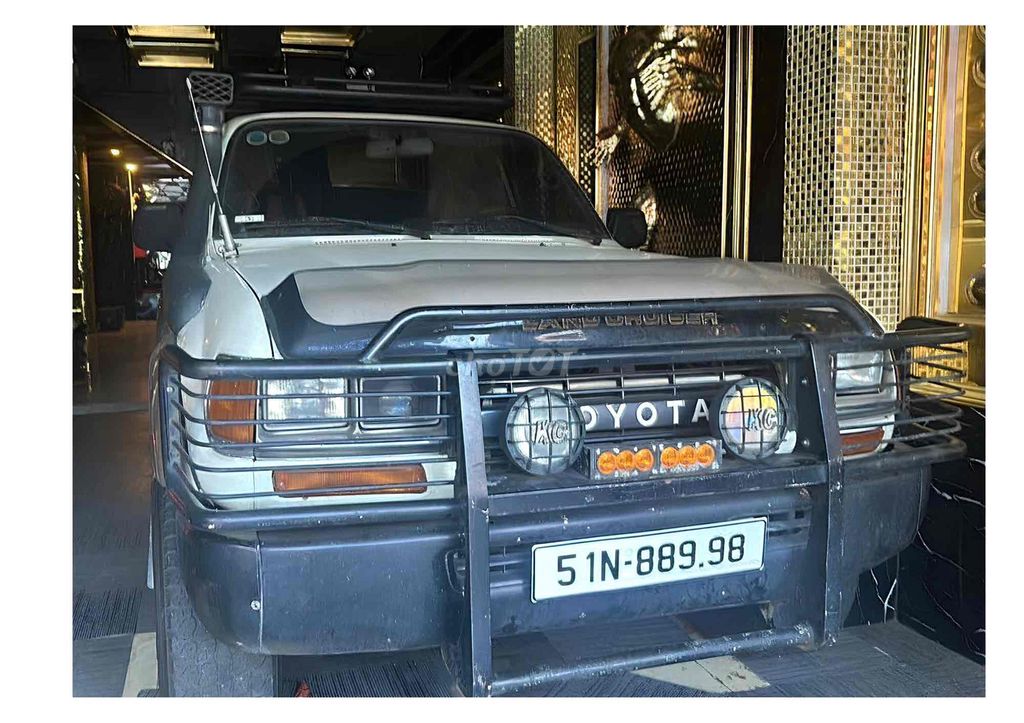 Toyota Land Cruiser 1991 - ảnh 2