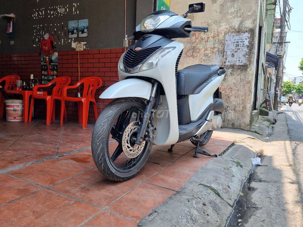Honda SH 2010 - ảnh 3