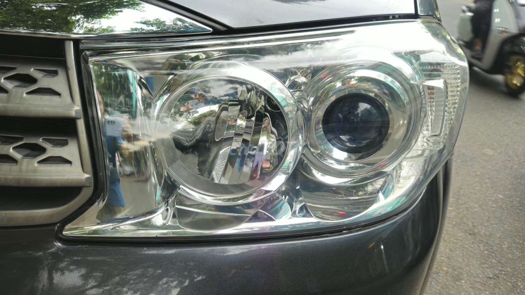 Toyota 2010 - ảnh 4