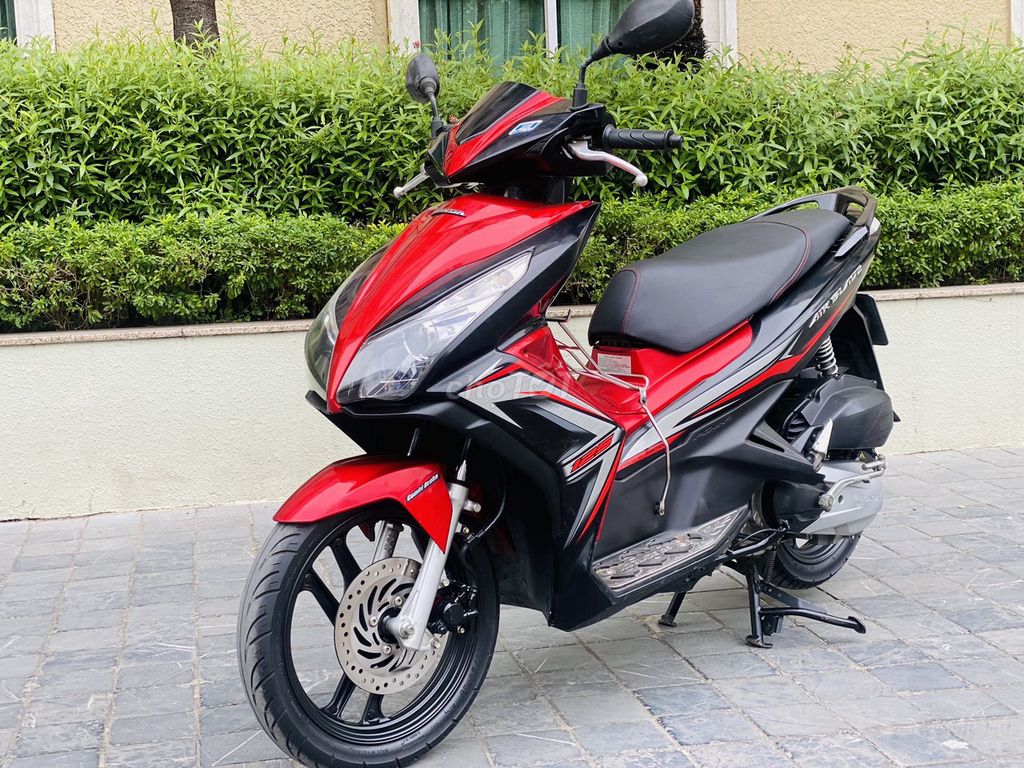 Honda Air Blade 2015 - ảnh 2