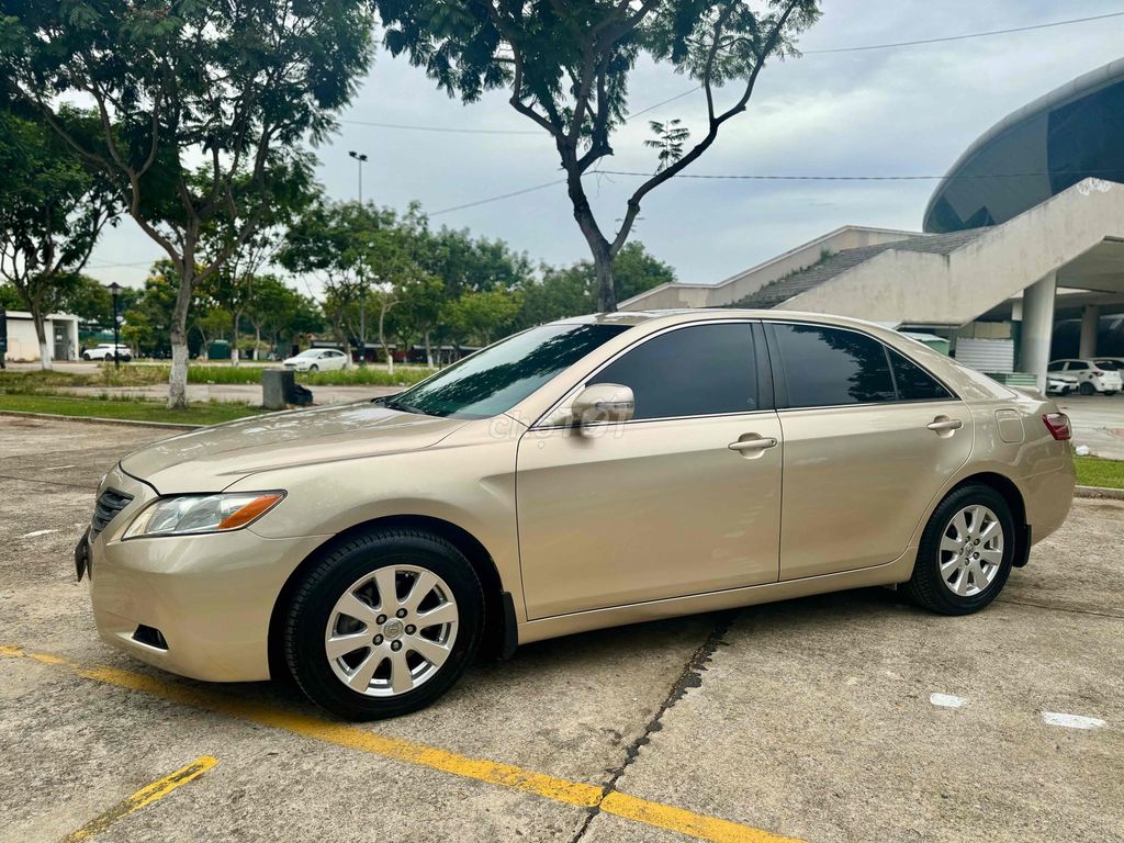 Toyota Camry 2008 - ảnh 3