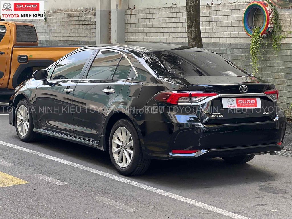 Toyota Corolla Altis 2023 - ảnh 4