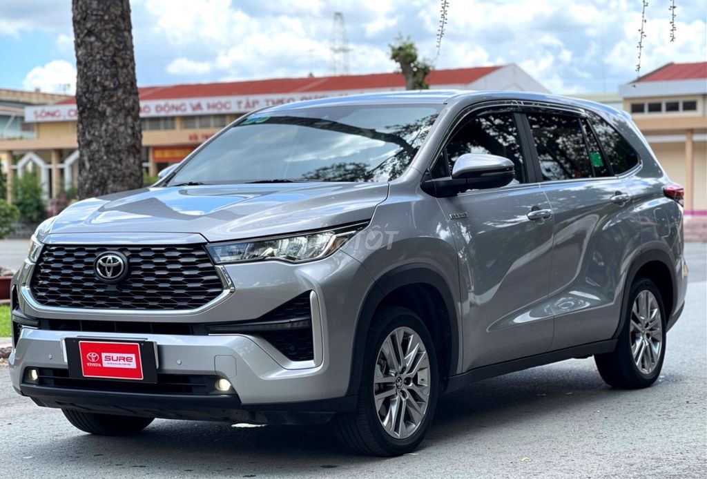 Toyota Innova Cross 2024 - ảnh 2