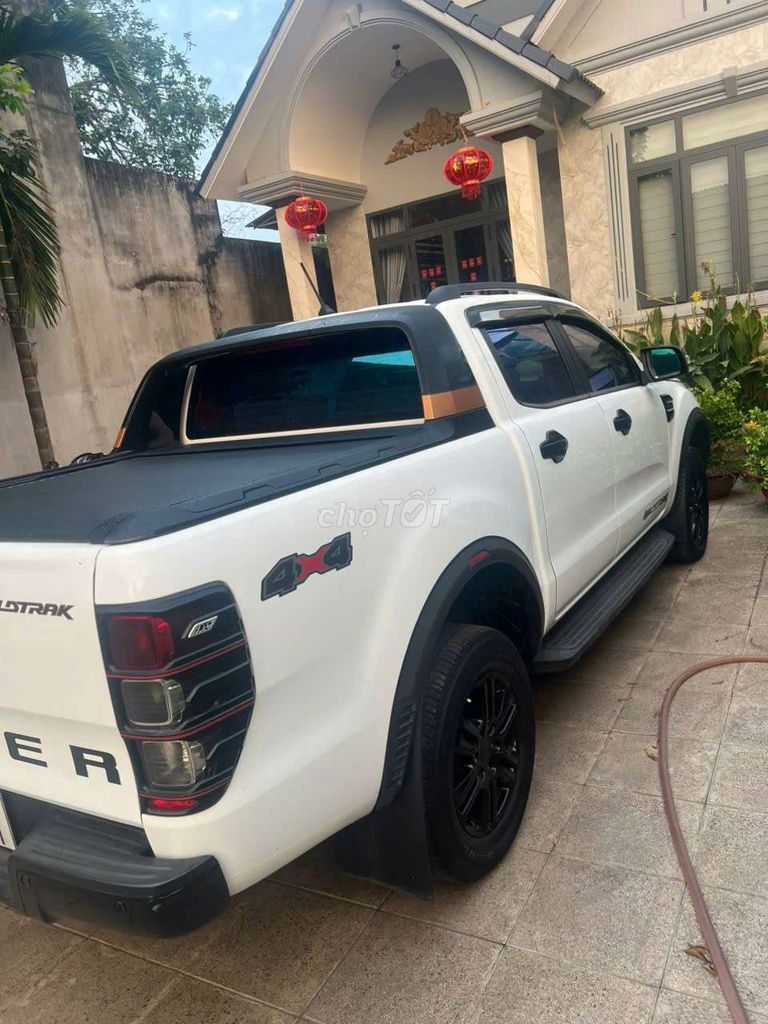 Ford Ranger - ảnh 1