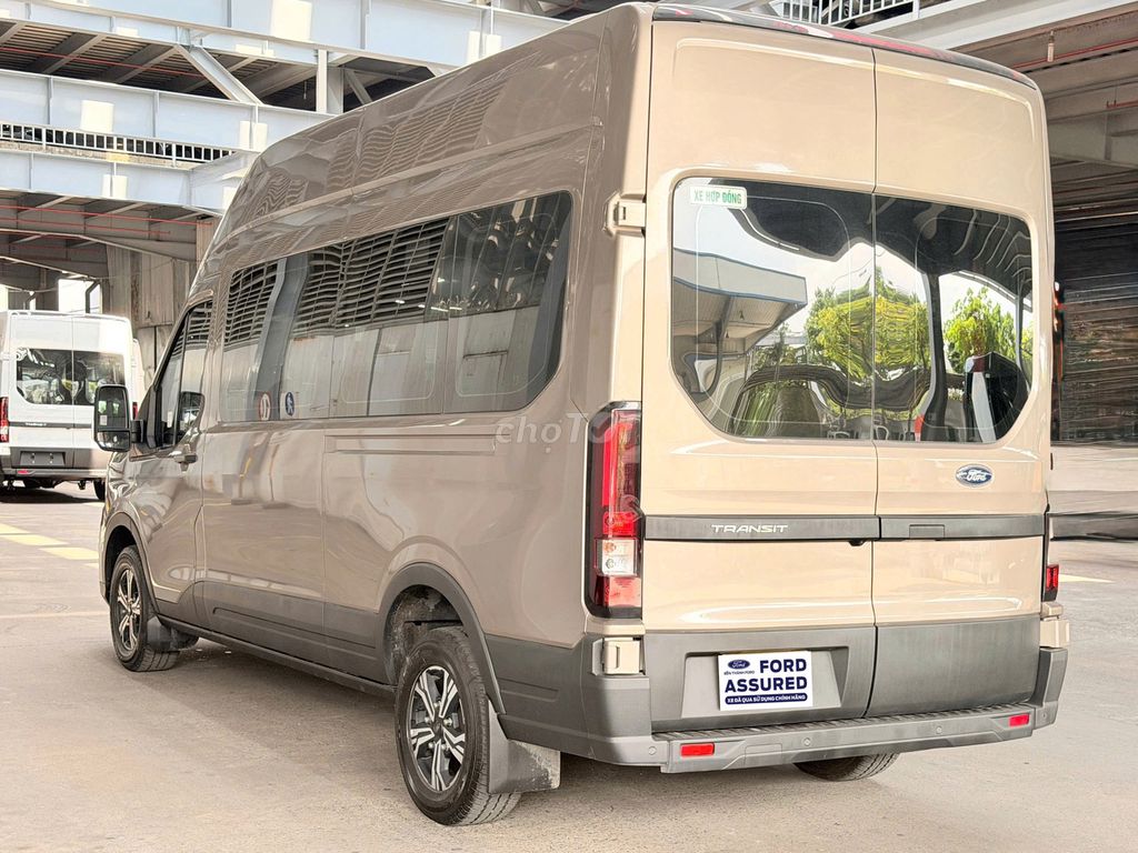 Ford Transit Premium 2025 - ảnh 4