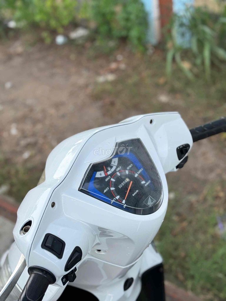 Honda Vision 2013 - ảnh 4