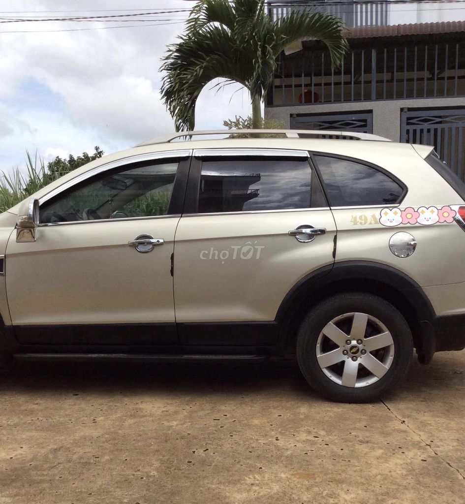 Chevrolet Captiva 2008 - ảnh 1