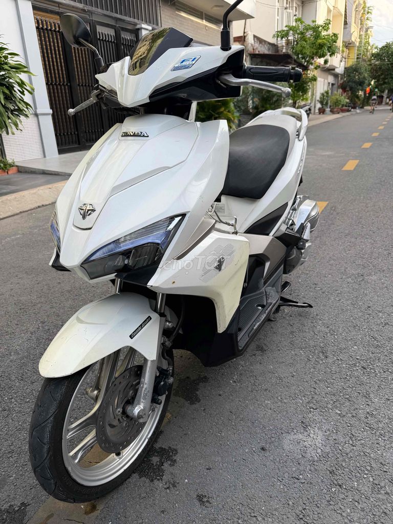 Honda Air Blade 2016 - ảnh 1