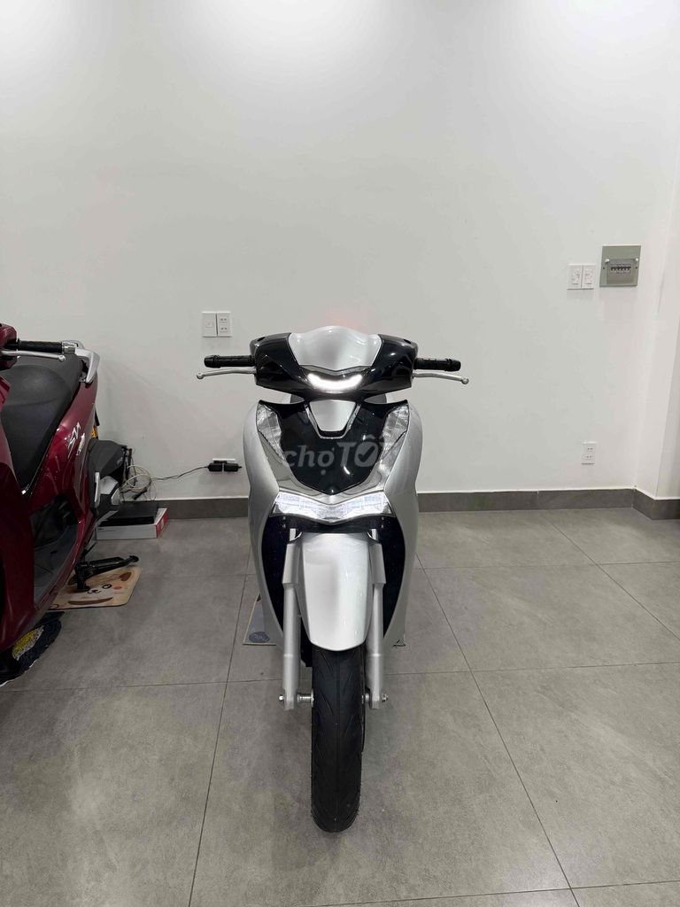 Honda SH 2024 - ảnh 3
