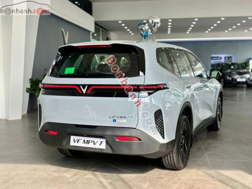 VinFast VF MPV 7 AT 2026 - ảnh 2