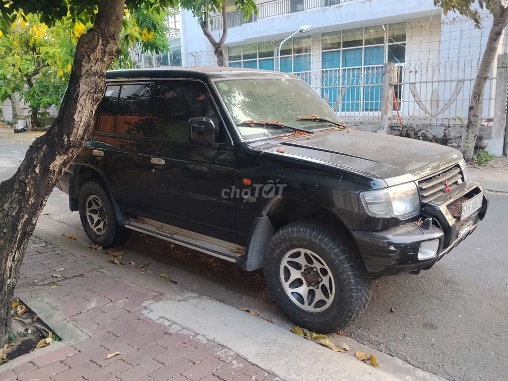 Mitsubishi Pajero 2003 - ảnh 1