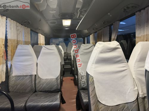 Hyundai County 2012 - ảnh 3