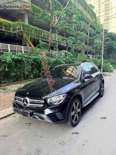 Mercedes-Benz 2021 - ảnh 1