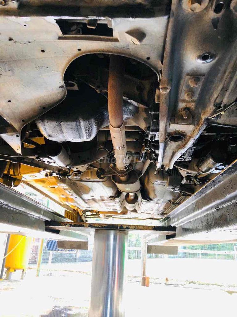 Ford Laser 2001 - ảnh 3