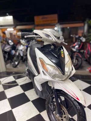 Yamaha Luvias 2012 - ảnh 1