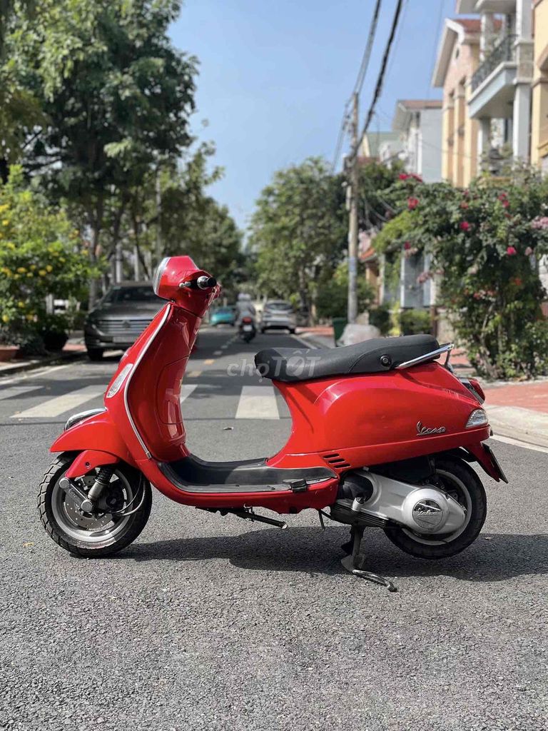 Piaggio 2013 - ảnh 2