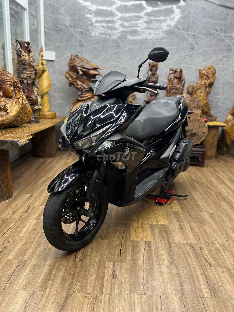 Yamaha NVX 2017 - ảnh 1