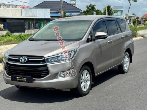 Toyota Innova 2.0E 2020 - ảnh 2