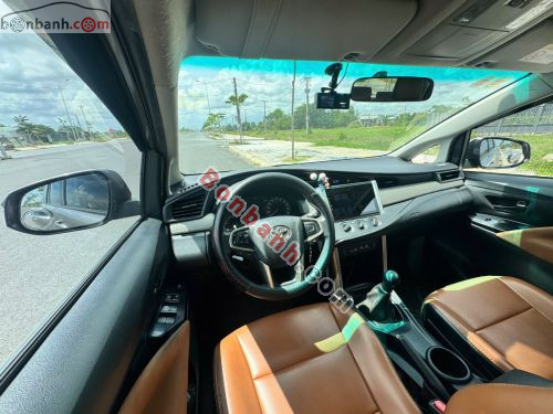 Toyota Innova 2.0E 2020 - ảnh 4