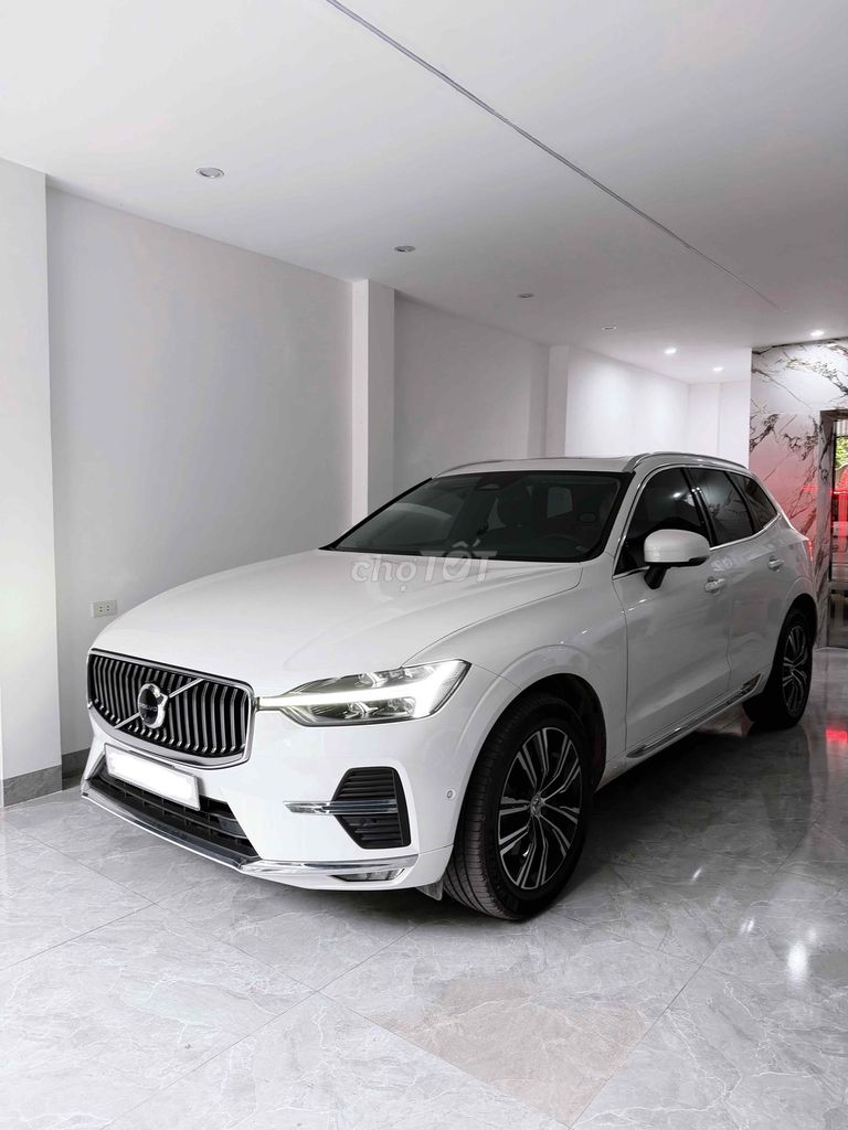 Volvo XC60 2022 - ảnh 3