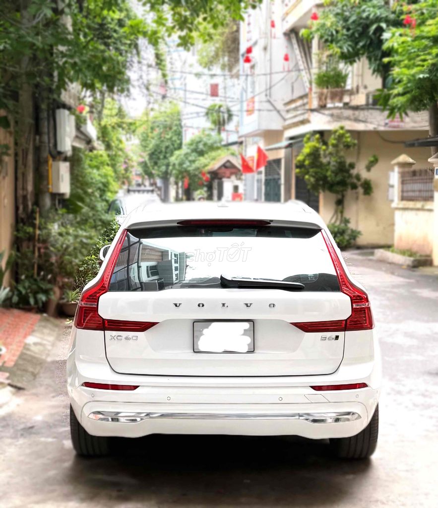 Volvo XC60 2022 - ảnh 5